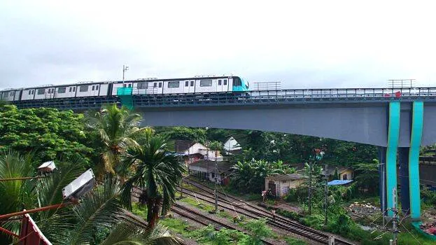 kochi-metro