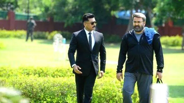 kaappaan-movie-review