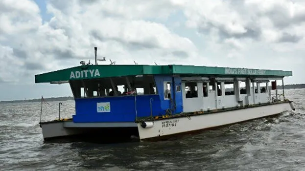 solar-boat