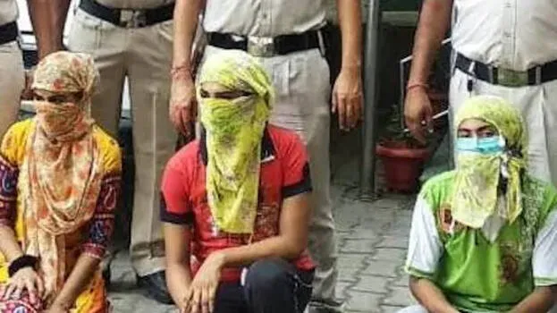 arrested-three