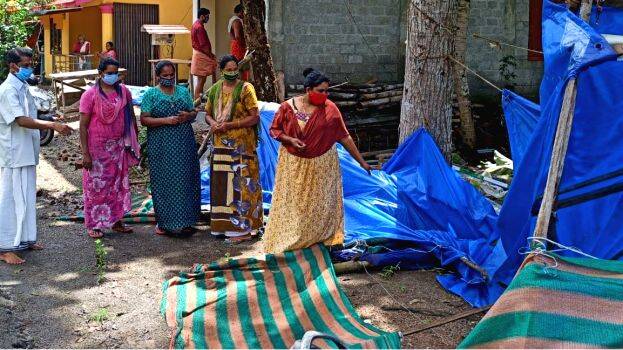 thattukada thattukada