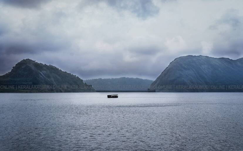 idukki-dam idukki-dam