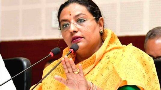 yashomati-thakur yashomati-thakur