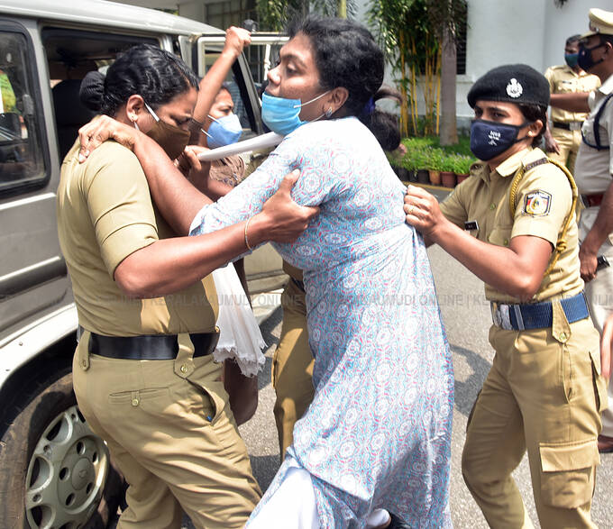 mahila-morcha mahila-morcha