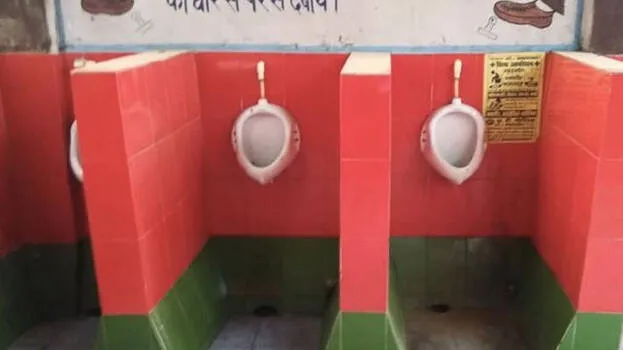 toilet-tiles