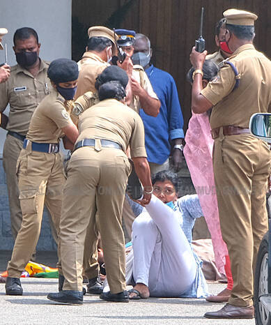 mahila-morcha mahila-morcha