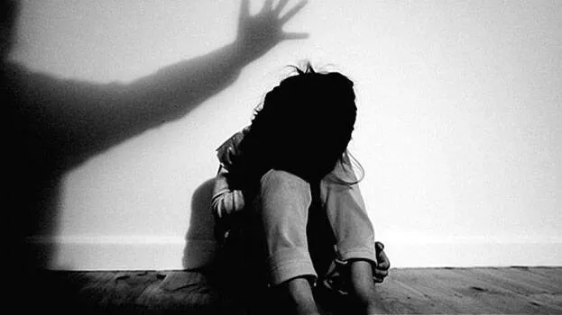girl-abused