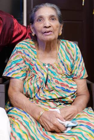 charamam-vilasini charamam-vilasini