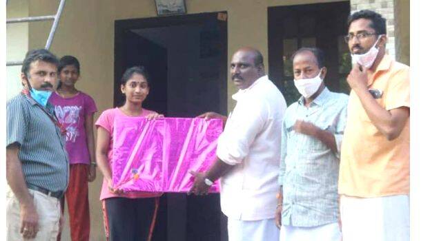 aryanandha aryanandha