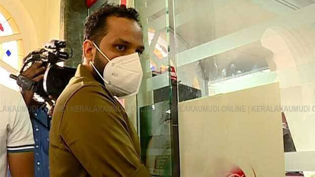 bineesh-kodiyeri bineesh-kodiyeri