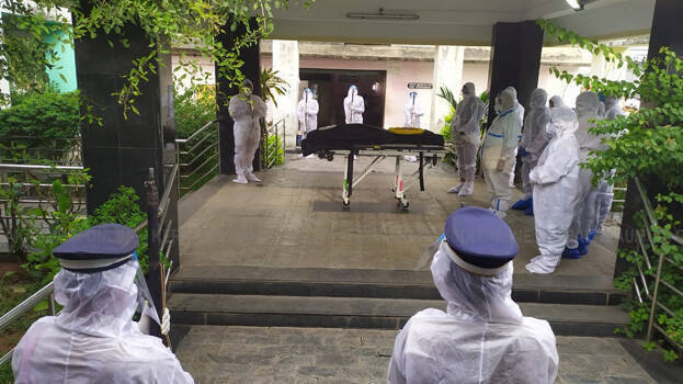 sugathakumari-cremation sugathakumari-cremation