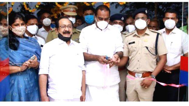 anwar-sadath-mla anwar-sadath-mla