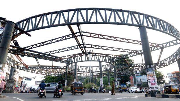 akasa-patha akasa-patha