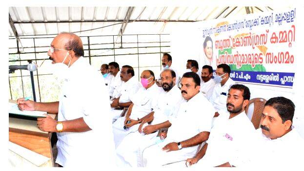 17-booth-president 17-booth-president