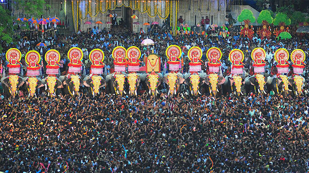 thrissur-pooram thrissur-pooram