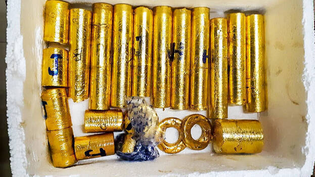 gold-smuggling-