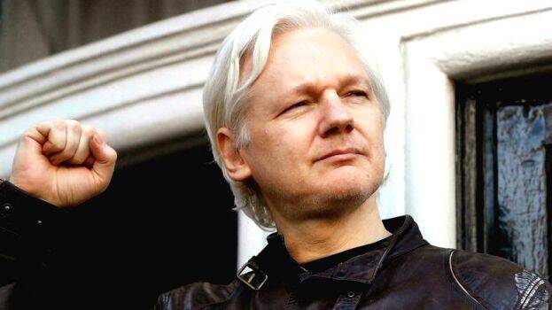 wikileaks-founder-julian-