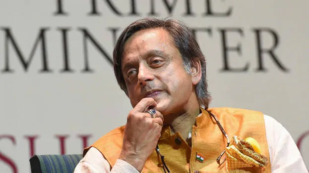 shashi-tharoor