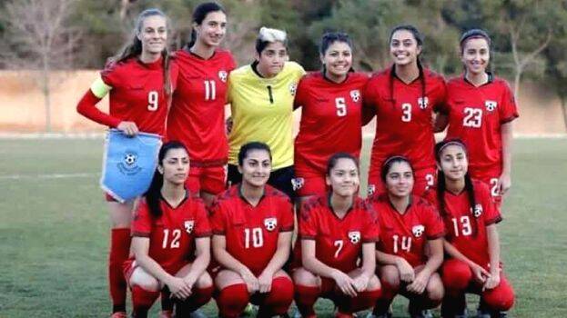 afgan-womens-football-tea