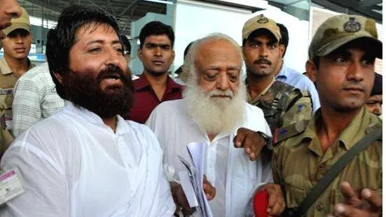 asaram-bapu-and-son