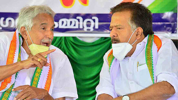 oommen-chandy-and-chennit