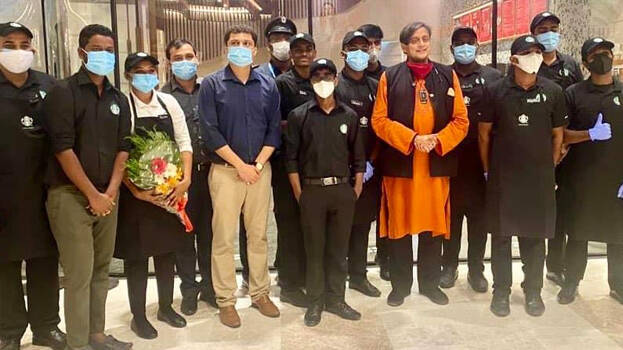 sasi-tharoor sasi-tharoor