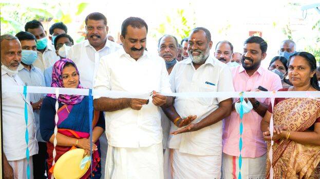 anwar-sadath-mla anwar-sadath-mla