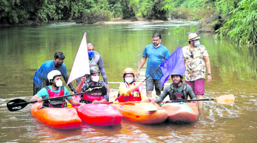 kayakkimng kayakkimng