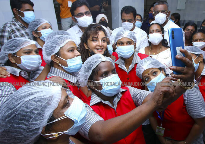 news-photo- news-photo-