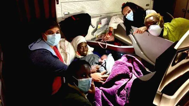 baby-born-on-qatar-airway