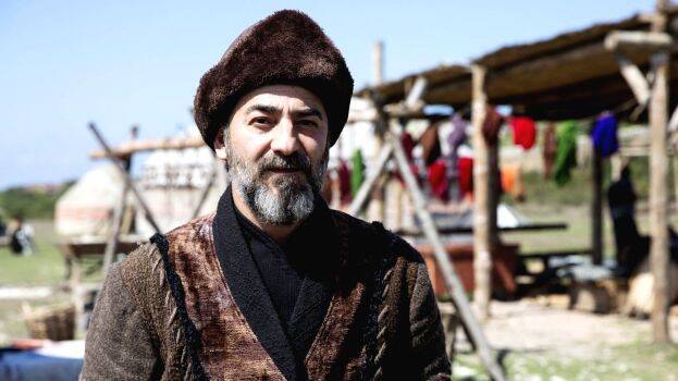 ayberk-pekcan- ayberk-pekcan-