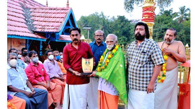 10-thiruvabharana-khoshay 10-thiruvabharana-khoshay