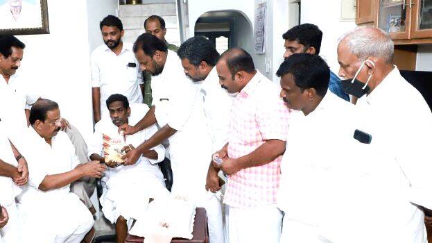 pusthakaprakasanam pusthakaprakasanam