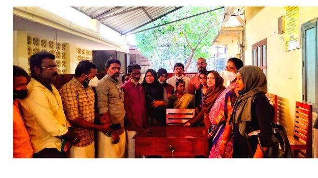 study-material-distribute study-material-distribute