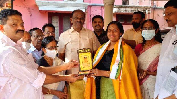 anzar-azees-photo anzar-azees-photo