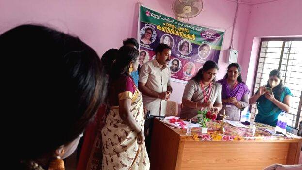 21-beauty-parlour 21-beauty-parlour