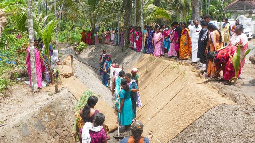 kayar-boo-vastharam kayar-boo-vastharam