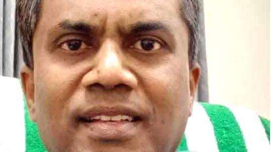 sakeer-hussain sakeer-hussain