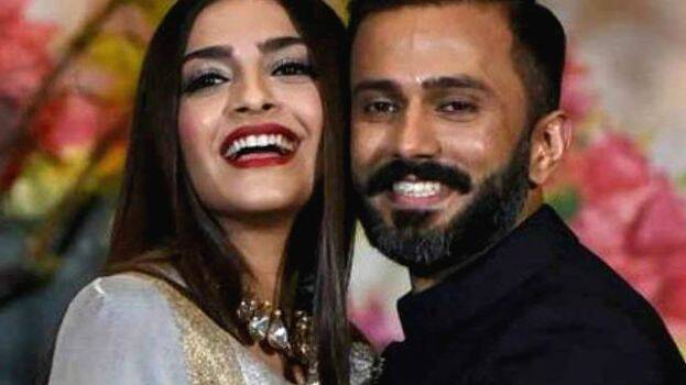 sonam-kapoor-and-anand-ah