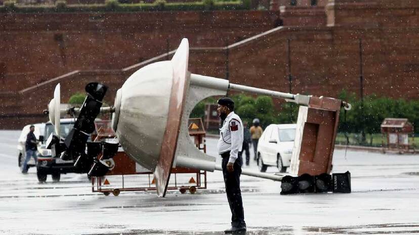 delhi-storm delhi-storm