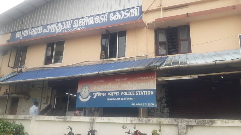 pollice-station pollice-station