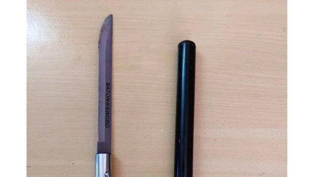 knife