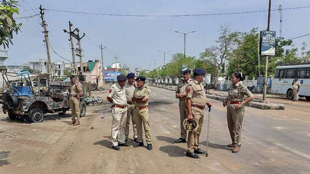 khargone-curfew khargone-curfew