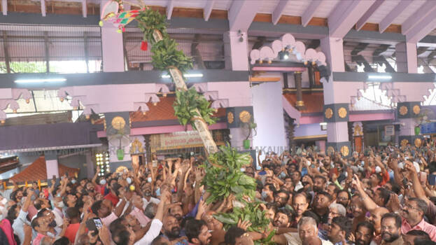 trissur-pooram trissur-pooram