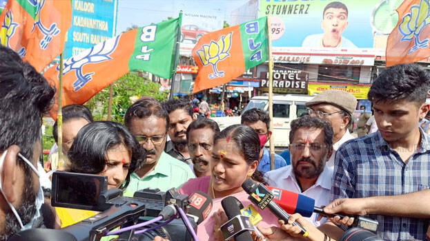 sobha-surendran sobha-surendran