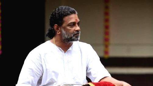 karuna-moorthi karuna-moorthi