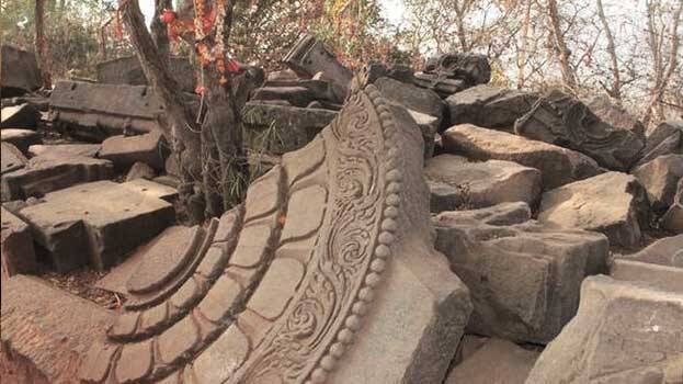 mundeshwari-temple-bihar- mundeshwari-temple-bihar-