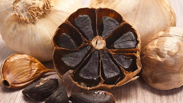black-garlic black-garlic