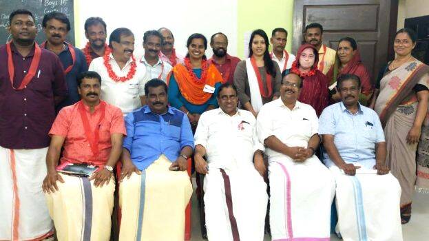 edathupaksha-munnani-stha edathupaksha-munnani-stha