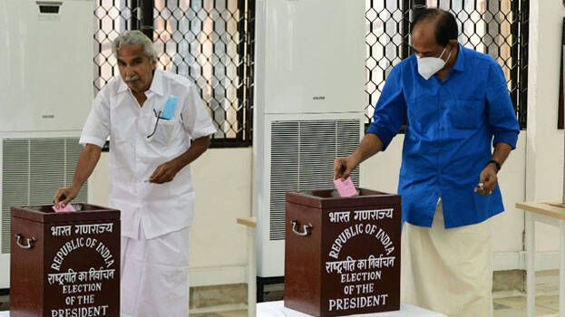 oommen-chandy oommen-chandy